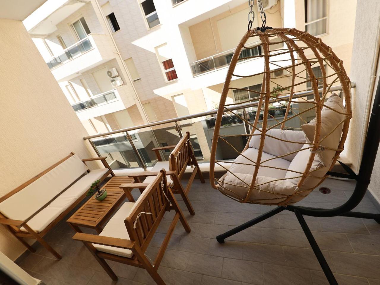 Sea View Apartments Durres Bagian luar foto