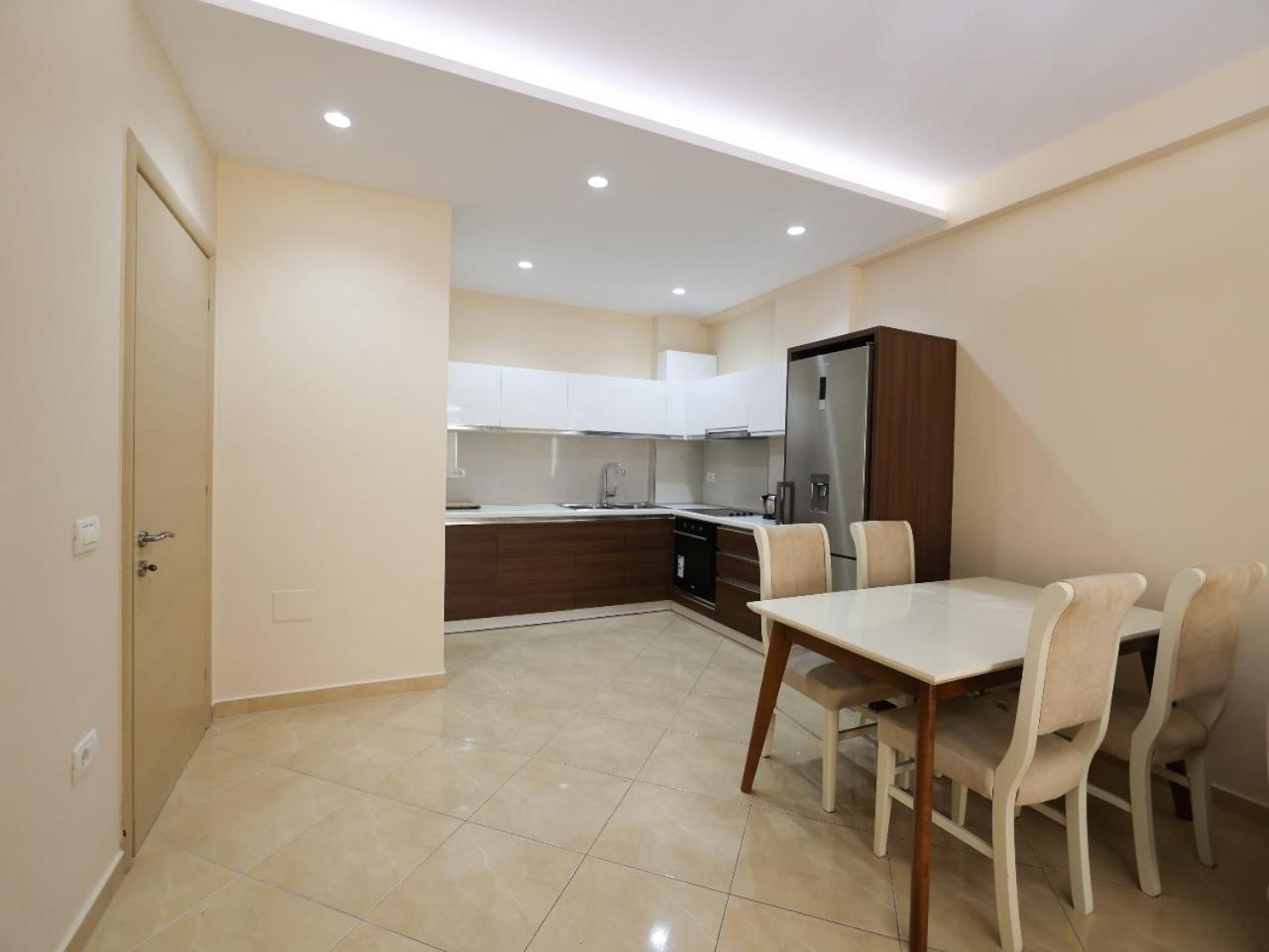 Sea View Apartments Durres Bagian luar foto