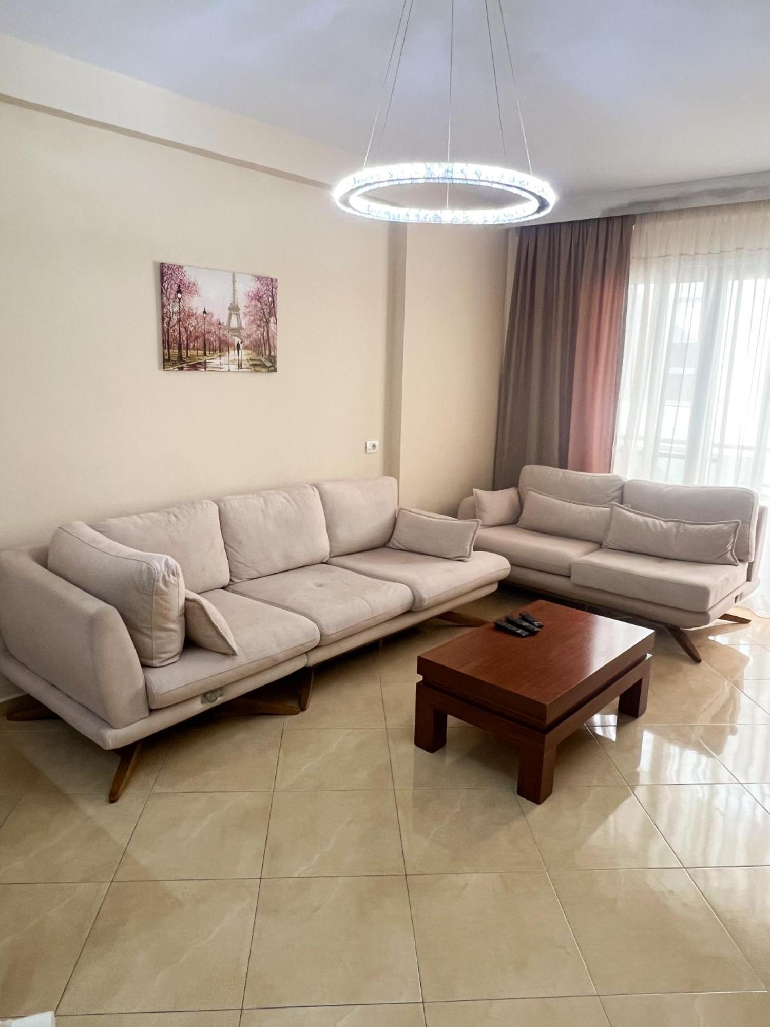Sea View Apartments Durres Bagian luar foto